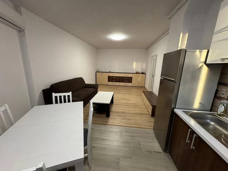Apartament cu 2 camere decomandat în Cantemir