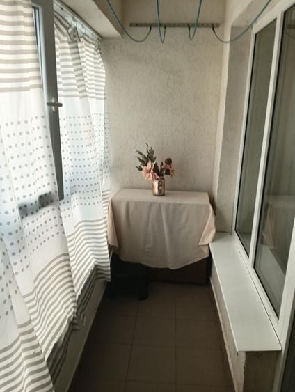 Inchiriez apartament 2 camere MT - 4