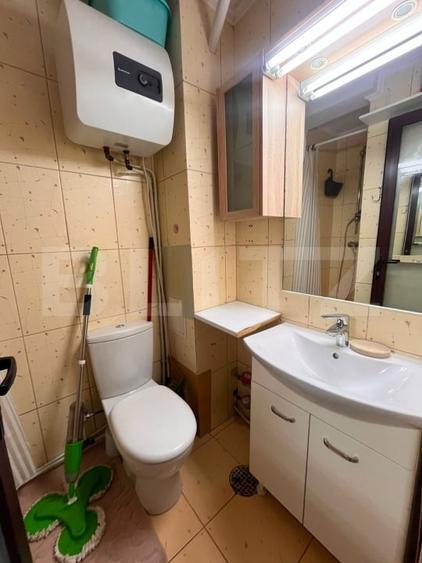 Garsonieră decomandată, mobilată în Podu Roș