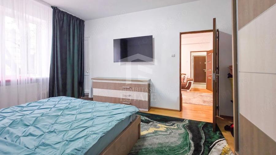Apartament cu 3 camere decomandat în Ferentari
