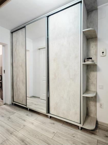 Apartament cu 2 camere decomandat în Drumul Taberei