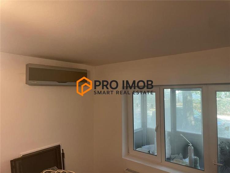 Apartament cu 2 camere semidecomandat, mobilat în Micro 9