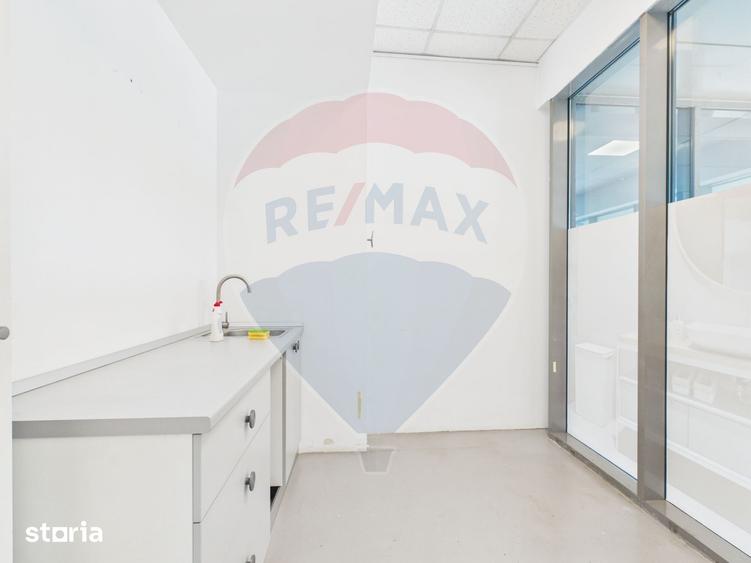 Spațiu comercial, de 266 mp, în Băneasa
