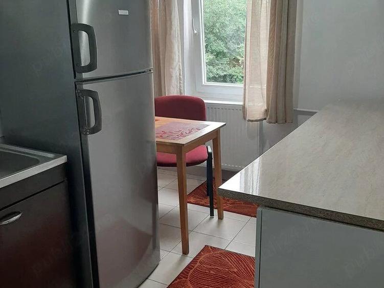 Garsonieră decomandată în Lujerului
