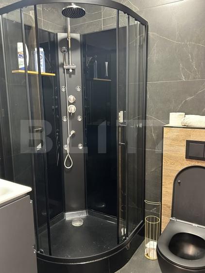Apartament cu 4 camere semidecomandat, mobilat în Iris