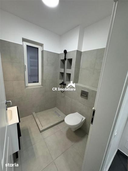 Casă cu 4 camere cu Teren 301 Mp în Ferme