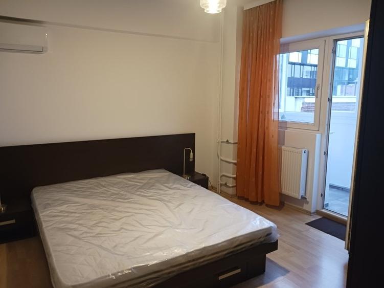 Apartament cu 2 camere semidecomandat, mobilat în Dorobanți