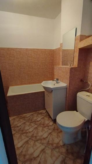 Apartament cu 2 camere decomandat - 2