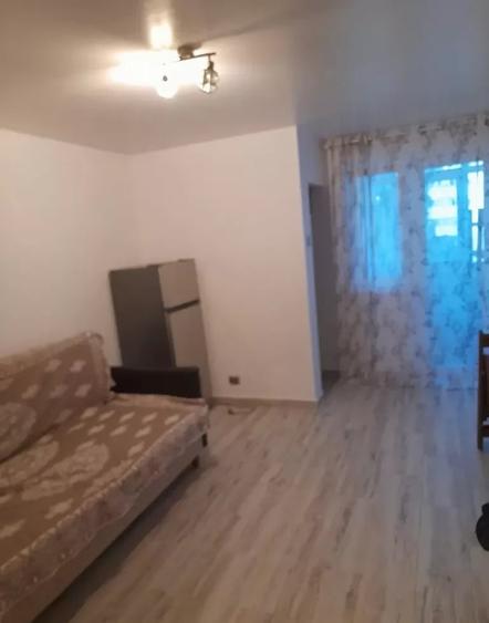 Garsonieră decomandată în Alexandru cel Bun