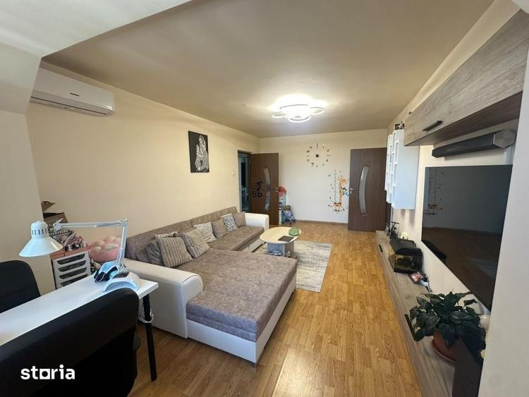 Apartament 3 camere, 70 mp + balcon, 2 bai, centrala noua, boxa Cr - 3