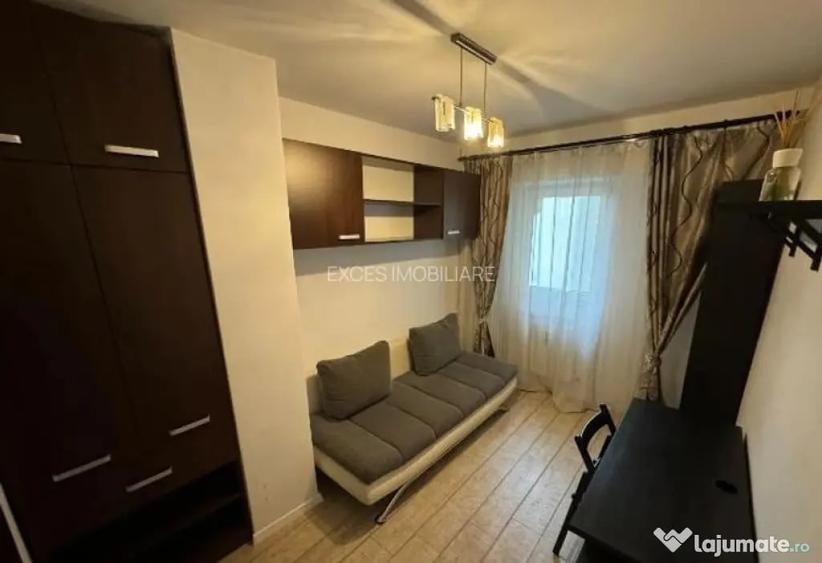 Apartament cu 3 camere semidecomandat în Alunișu