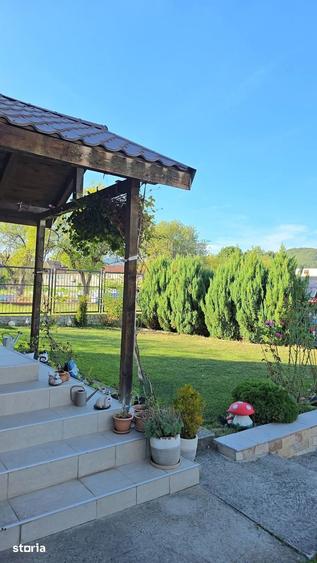 Casă cu 3 camere cu Teren 337 Mp în Central
