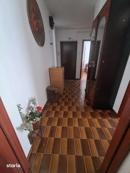 Apartament cu 2 camere decomandat în Răcădău