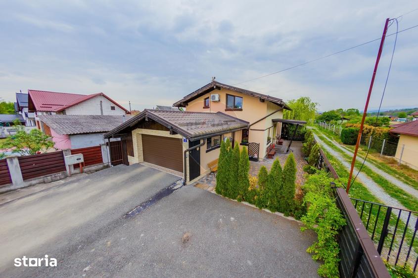 Casă cu 4 camere cu Teren 758 Mp în Coltău