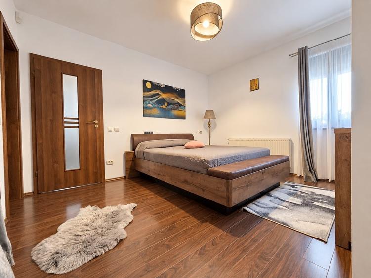Apartament cu 2 camere semidecomandat în Siderurgiștilor