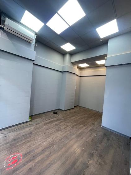 Spațiu comercial, de 25 mp, în Central