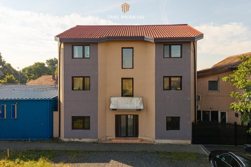 Spațiu comercial, de 320 mp, în Mehala