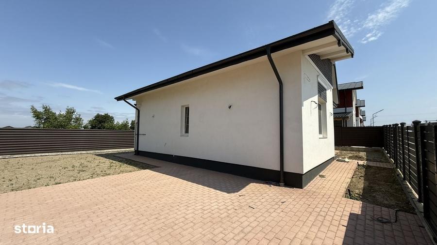 Casă cu 3 camere în Lilieci
