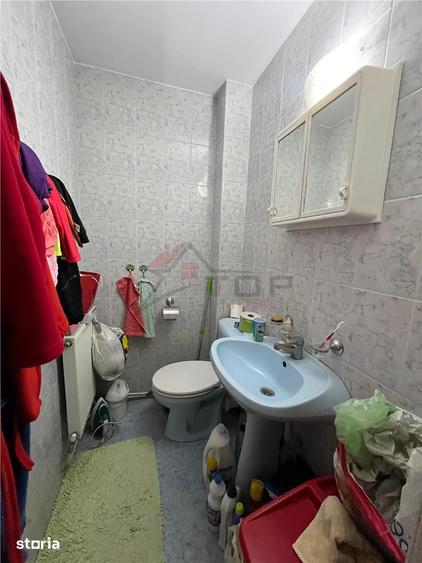 Apartament cu 4 camere în Tătărași