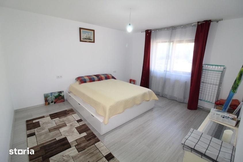 Casă cu 3 camere decomandat cu Teren 555 Mp în Teliucu Inferior