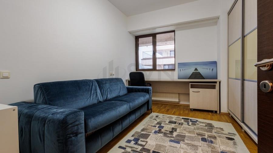 Apartament cu 3 camere decomandat, mobilat în Pipera