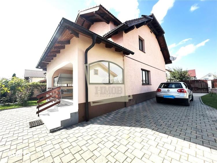 Casă cu 5 camere cu Teren 300 Mp în Central