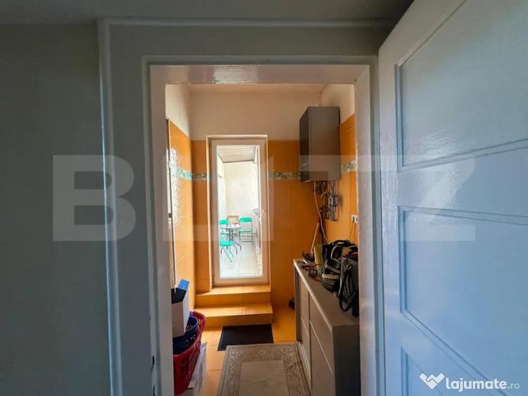 Apartament cu 3 camere decomandat, mobilat în Titulescu