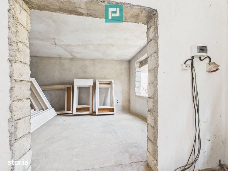 Casă cu 4 camere în Donceni