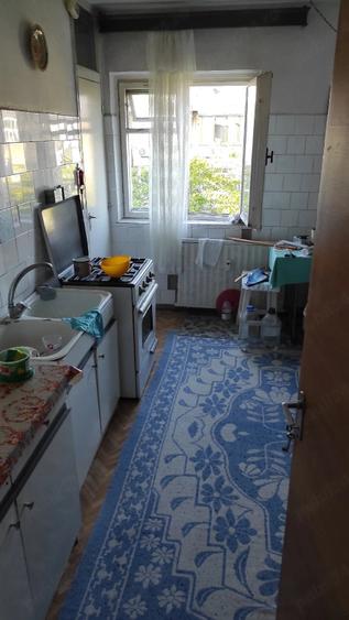 Apartament cu 2 camere decomandat în Olteniței
