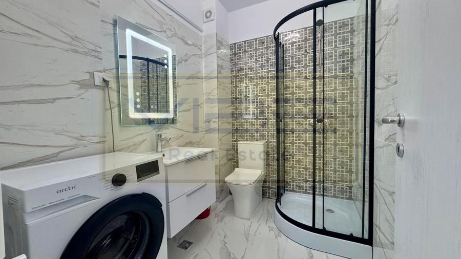 Garsonieră decomandată, mobilată în Bucium