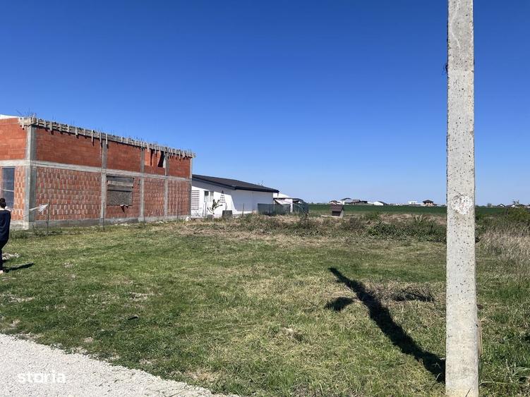 Teren de 672 mp, în Cihei