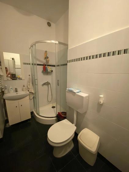 Apartament cu 2 camere decomandat în Aeroport