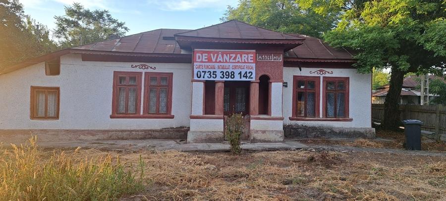 Casă cu 4 camere în Ciocănești