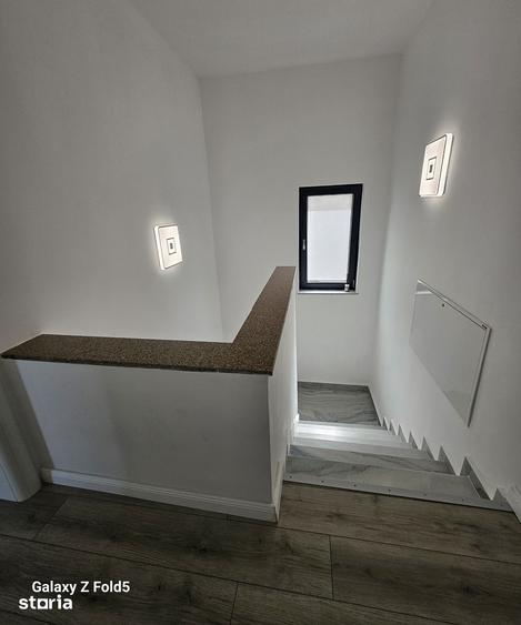 Casă cu 4 camere cu Teren 350 Mp în Central