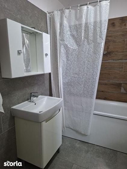 Inchiriez apartament cu doua camere - 1