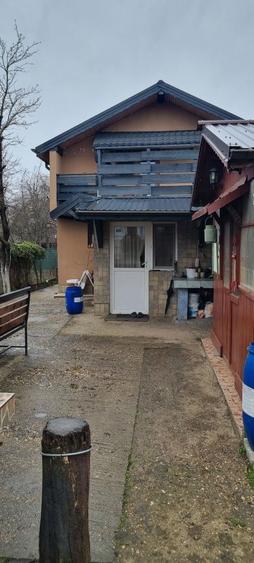 Casă cu 1 camere cu Teren 1000 Mp în Exterior Vest