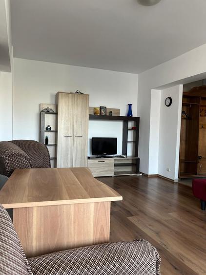 Apartament cu 2 camere semidecomandat în Drumul Taberei