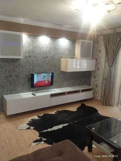 Apartament cu 3 camere decomandat, mobilat în Crângași