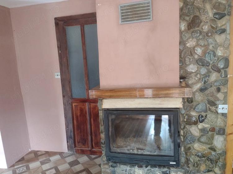Teren de 4000 mp, în Pietroasa