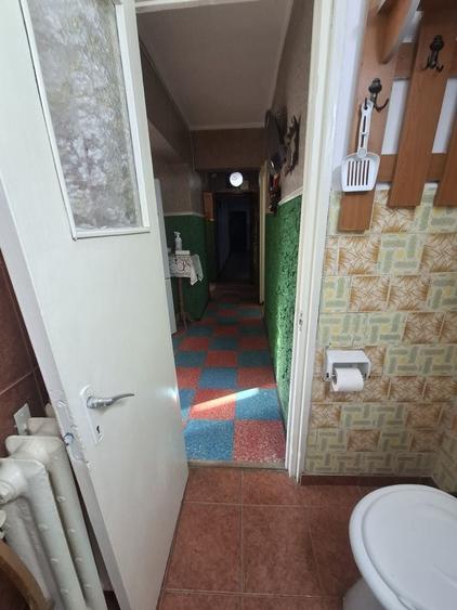 Apartament cu 3 camere decomandat în Bularga