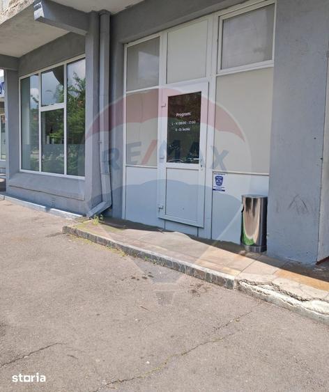 Spațiu comercial, de 81 mp, în Dârste