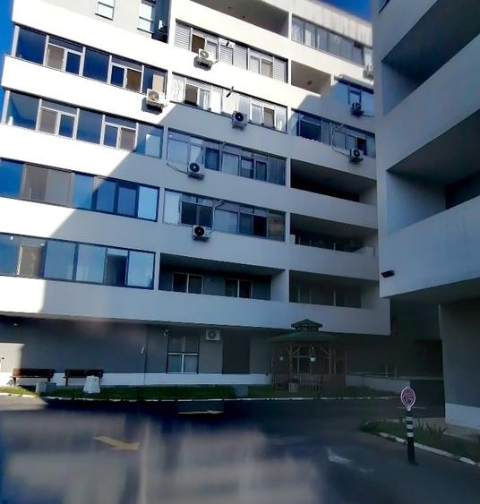 Apartament cu 2 camere semidecomandat în Vitan-Bârzești