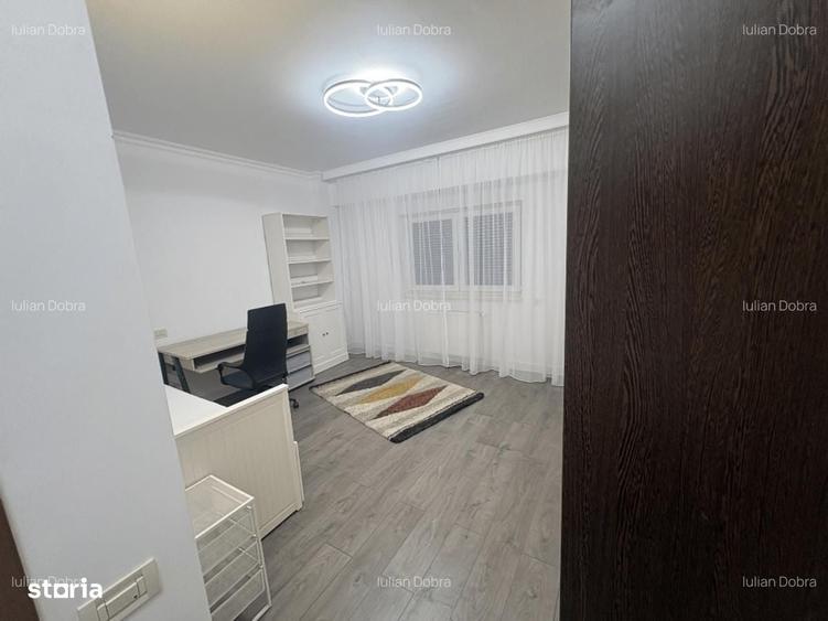 Apartament cu 3 camere în Grozăvești