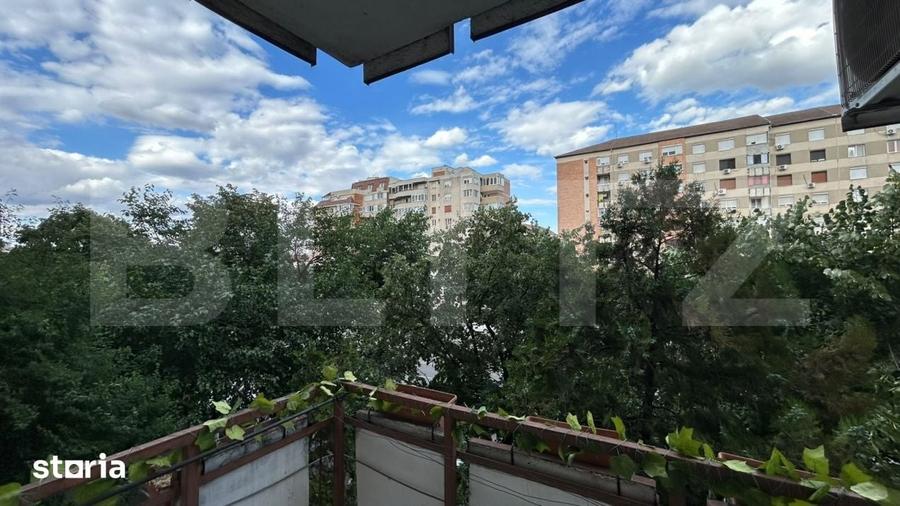 Apartament cu 3 camere, 65 mp, pe Bulevardul Decebal - 6