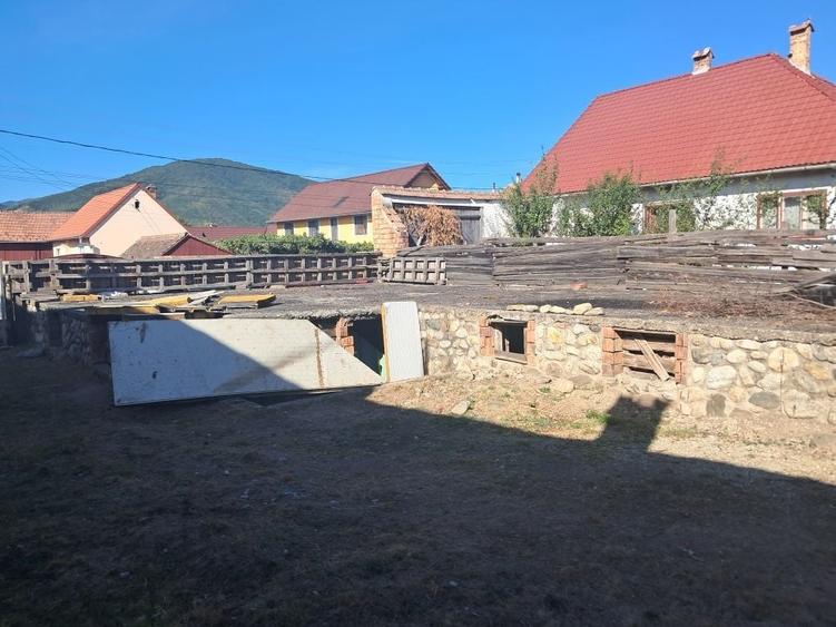 Spațiu comercial, în Orlat