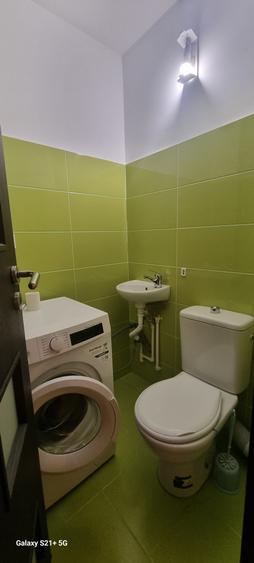 Apartament cu 3 camere decomandat în Brâncoveanu