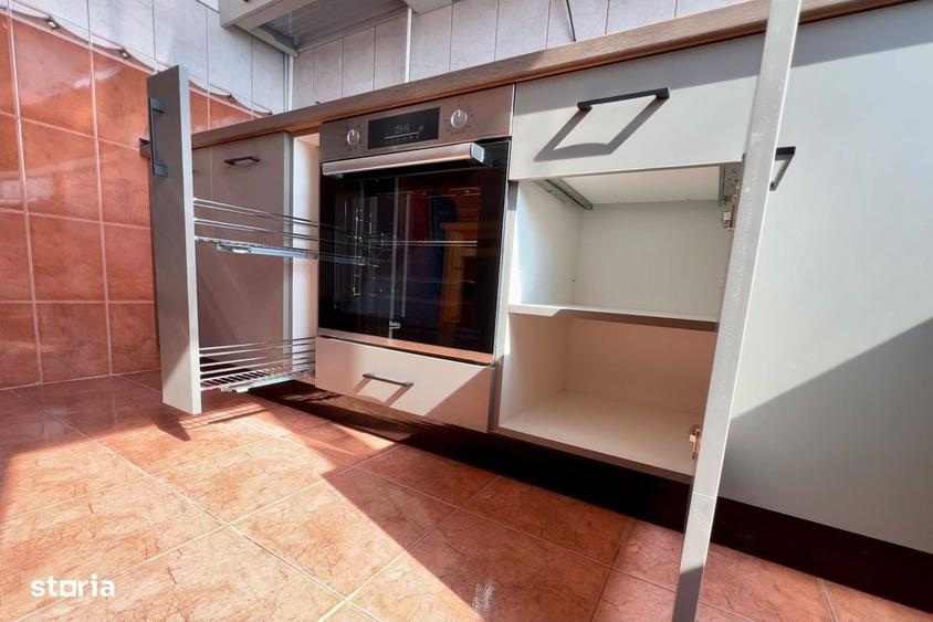 Apartament cu 2 camere decomandat în Est