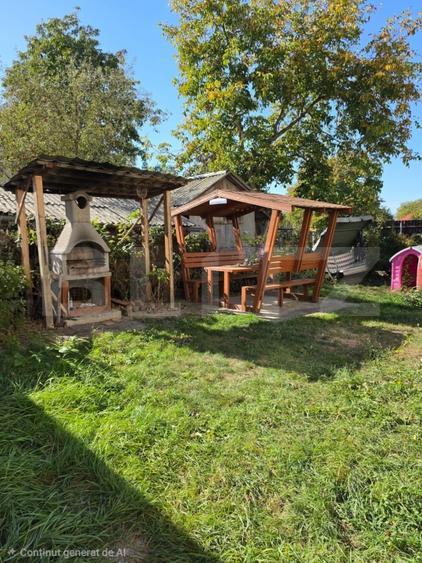 Casă individuală cu 2 camere cu Canalizare în Cristești