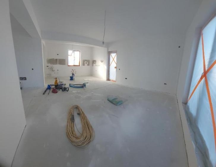 Casă cu 3 camere cu Teren 320 Mp în Vârteju