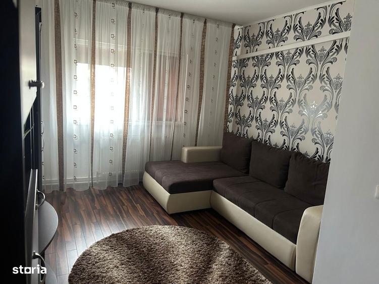 Apartament cu 2 camere decomandat, mobilat în Sud
